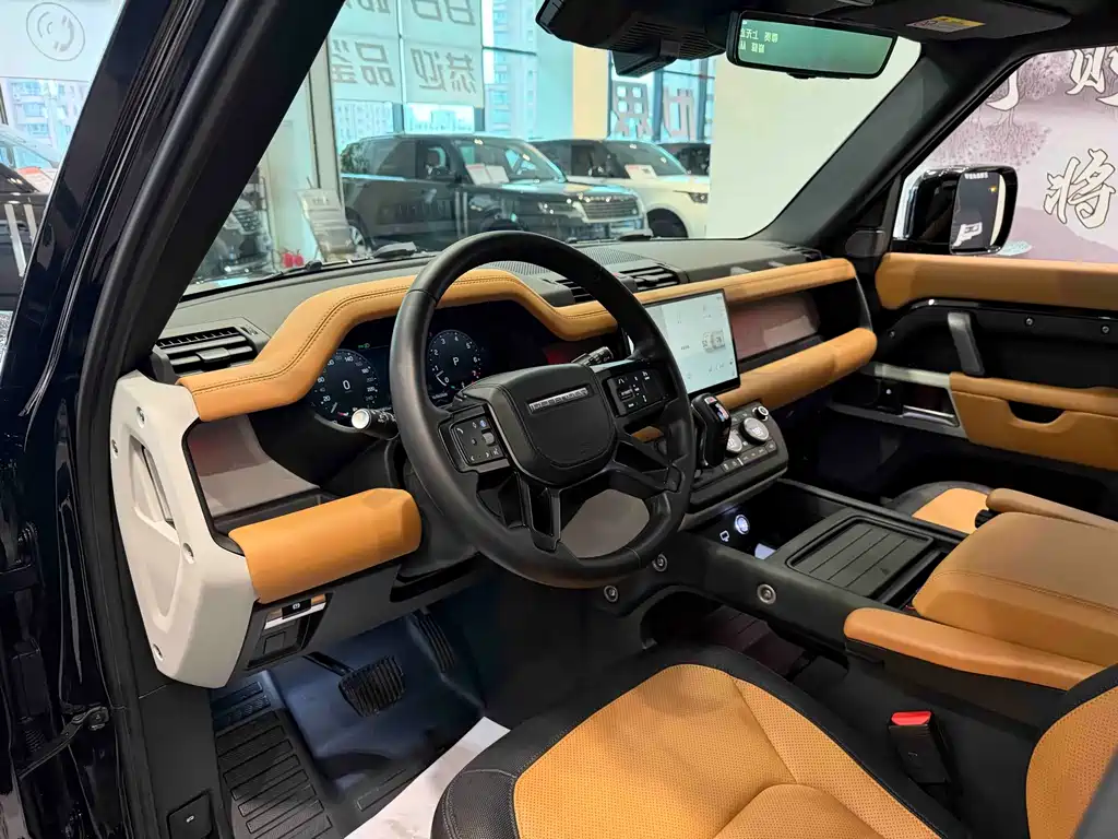 Land Rover Defender 110 3.0 T P400 X-DYNAMIC HSE