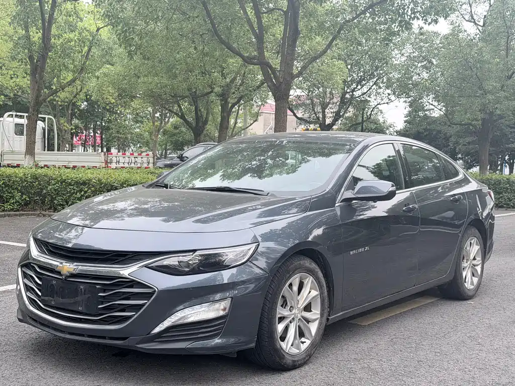 Malibu XL 535 T CVT Sharp Dynamic