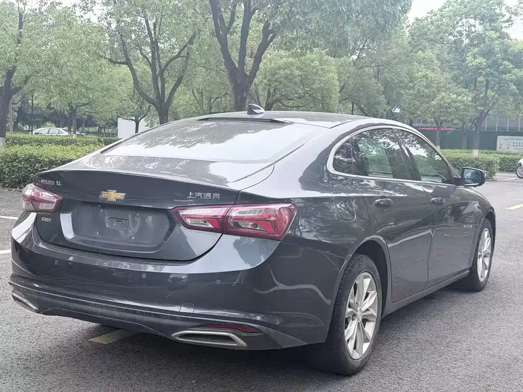 Malibu XL 535 T CVT Sharp Dynamic