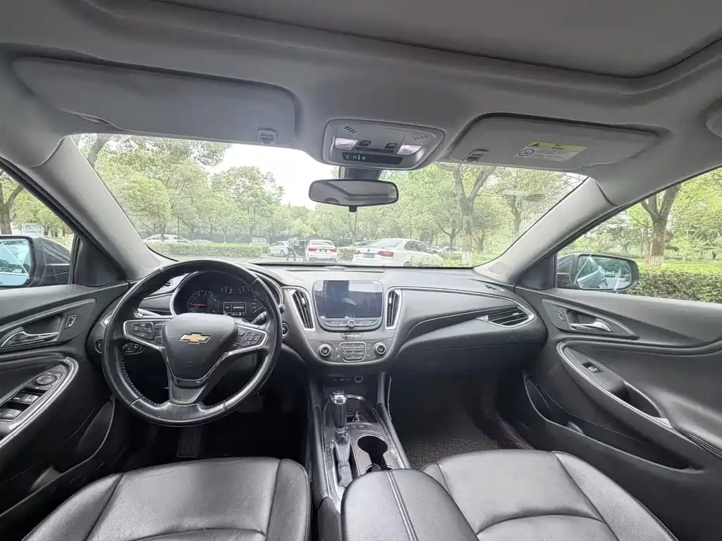 Malibu XL 535 T CVT Sharp Dynamic