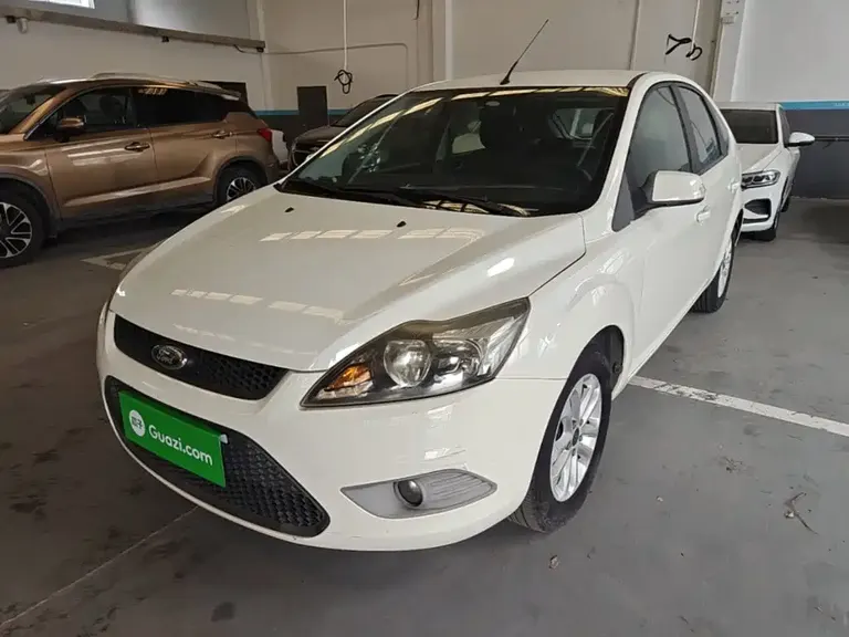 Ford Focus Hatchback Classic 1.8 L Manual Basic