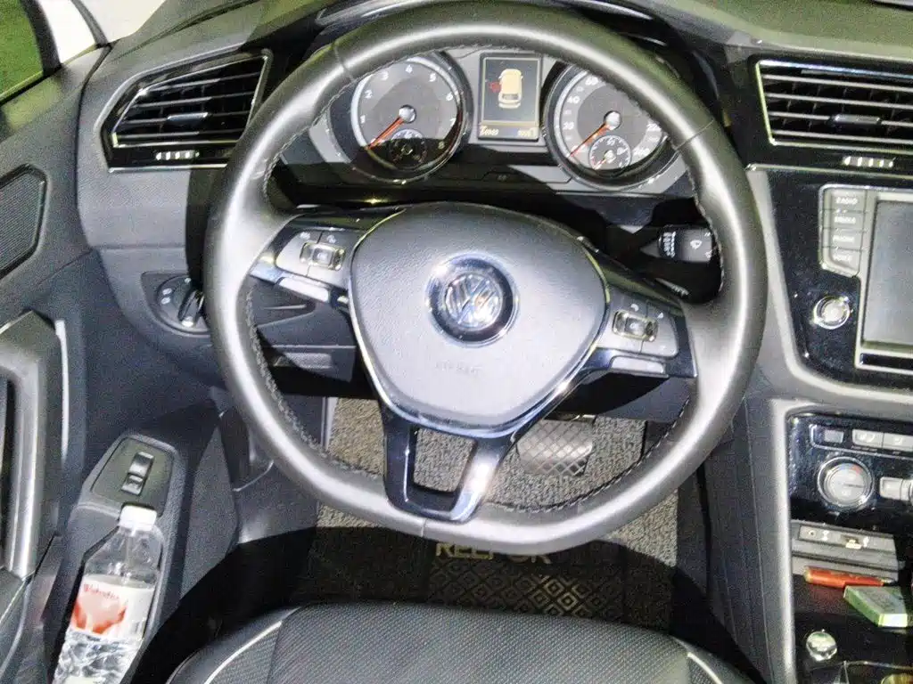 Tiguan L 330 TSI Auto 2 WD Flagship