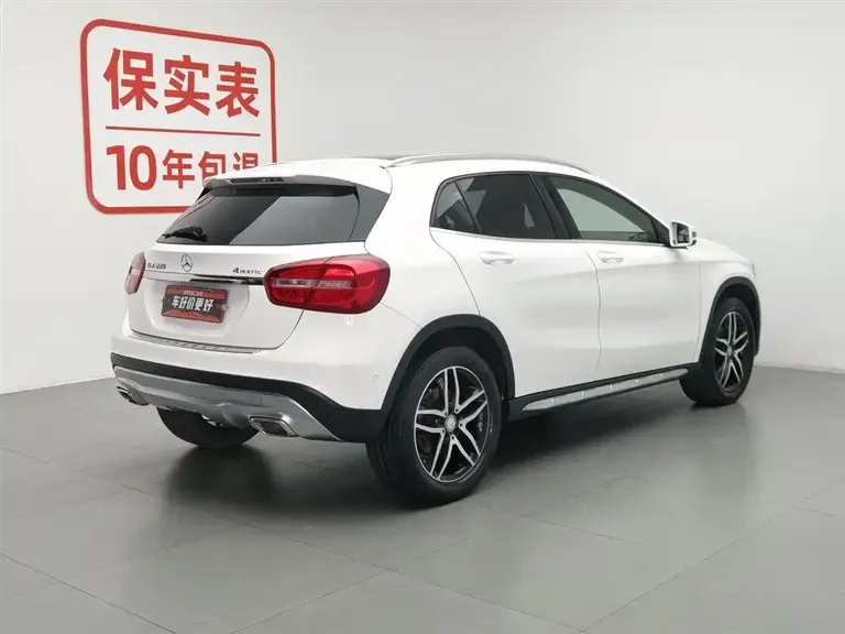 Mercedes-Benz GLA GLA 220 4 MATIC Fashion