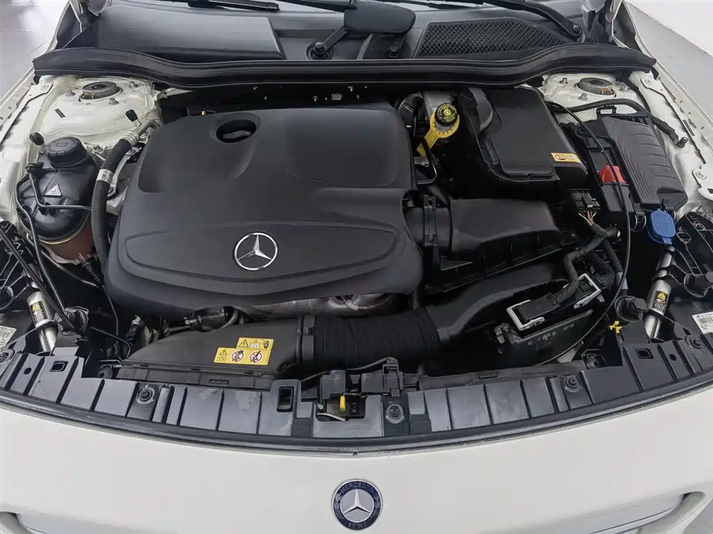 Mercedes-Benz GLA GLA 220 4 MATIC Fashion