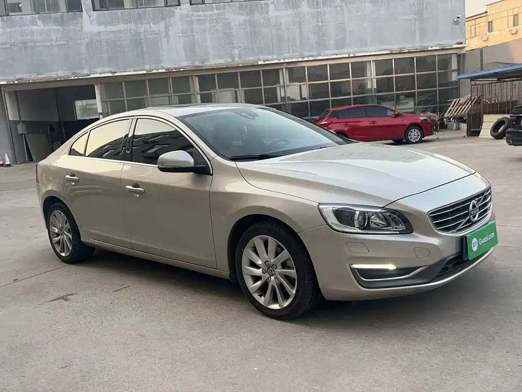 Volvo S60 S60 L T4 Smart Vision