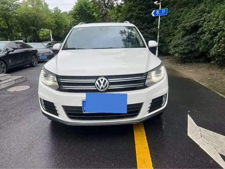 Volkswagen Tiguan 2.0 TSI Auto 4 WD Luxury