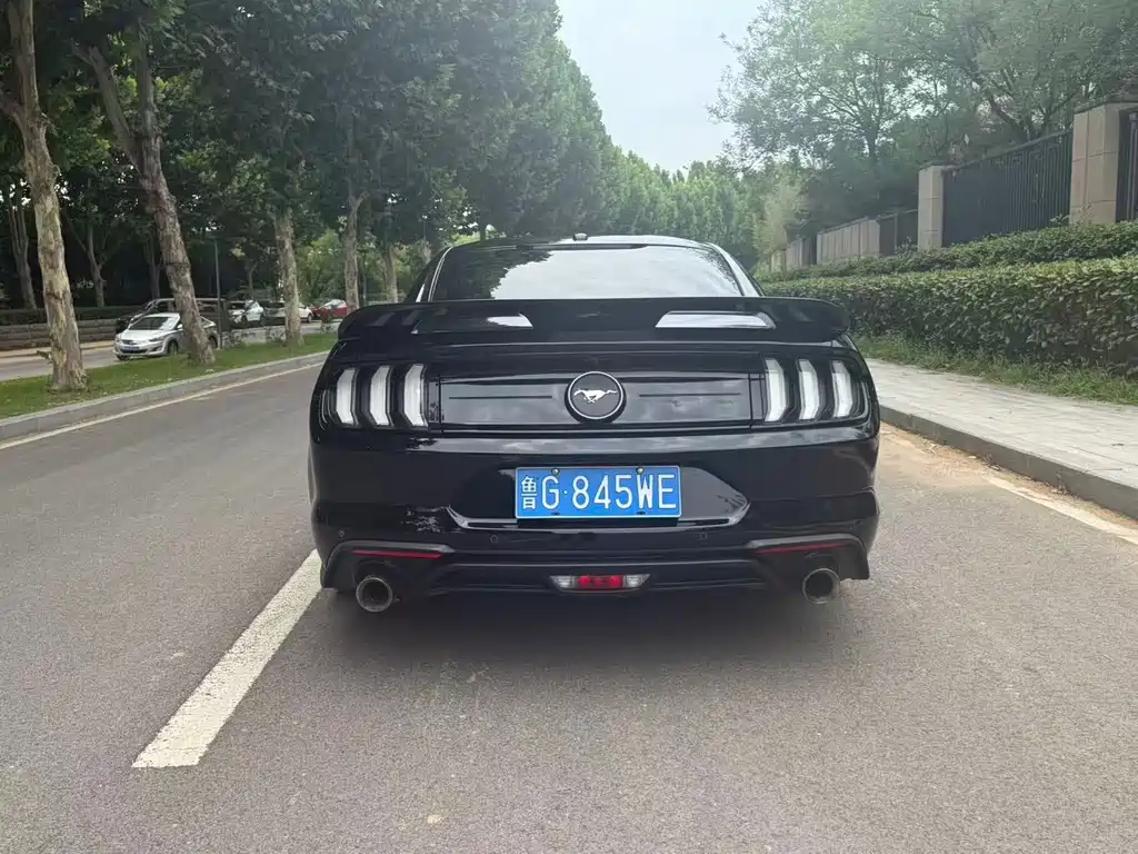 Mustang 2.3 L EcoBoost