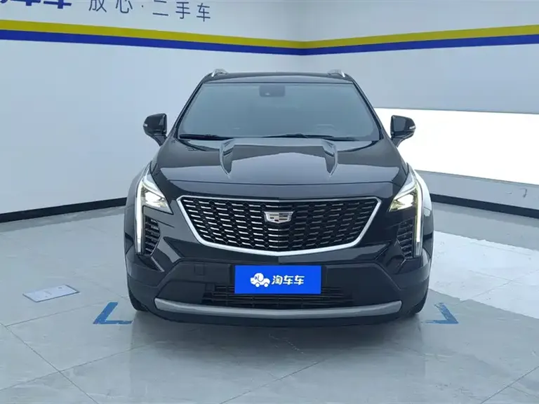Cadillac XT4 28 T 2 WD Luxury