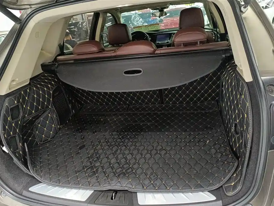 Envision Plus 28 T 4 WD Elite