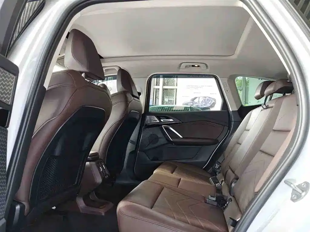 BMW X1 sDrive25 Li X Design Package