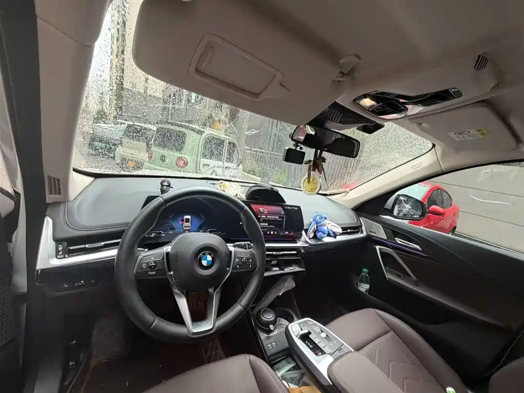 BMW X1 sDrive25 Li X Design Package