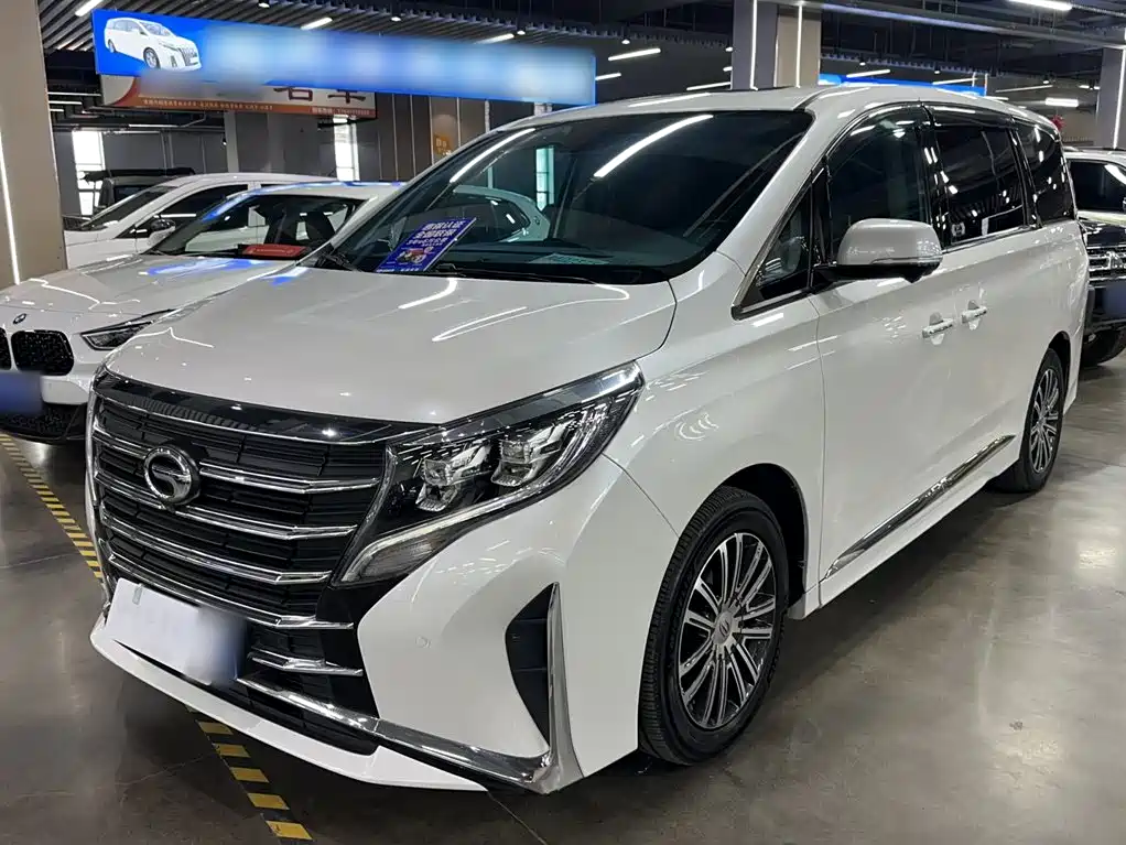 GAC Trumpchi M8 Leading Show Series 390 T Distinguished