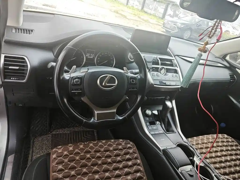 Lexus NX 200 FWD Sharp Travel CN-VI