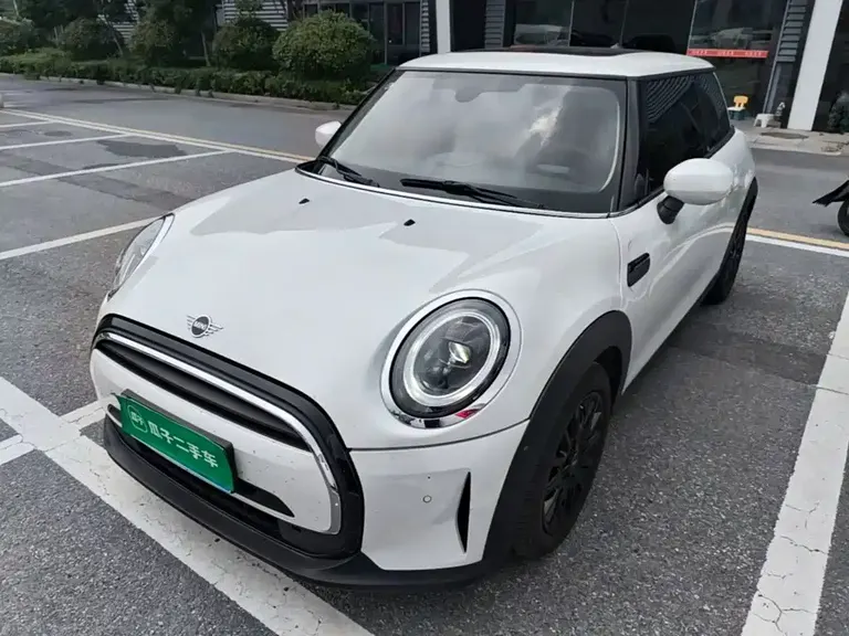 MINI 1.5 T ONE