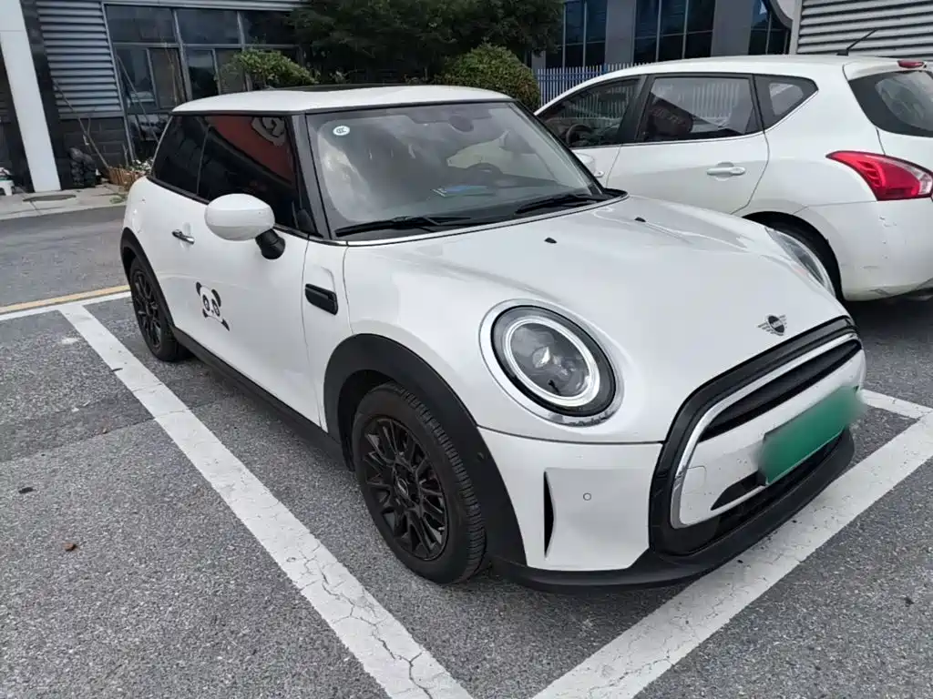 MINI 1.5 T ONE