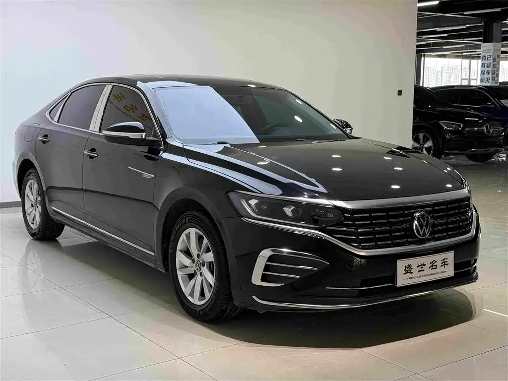 Passat 280 TSI Business