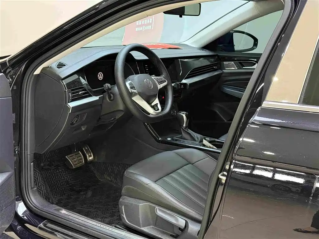 Passat 280 TSI Business