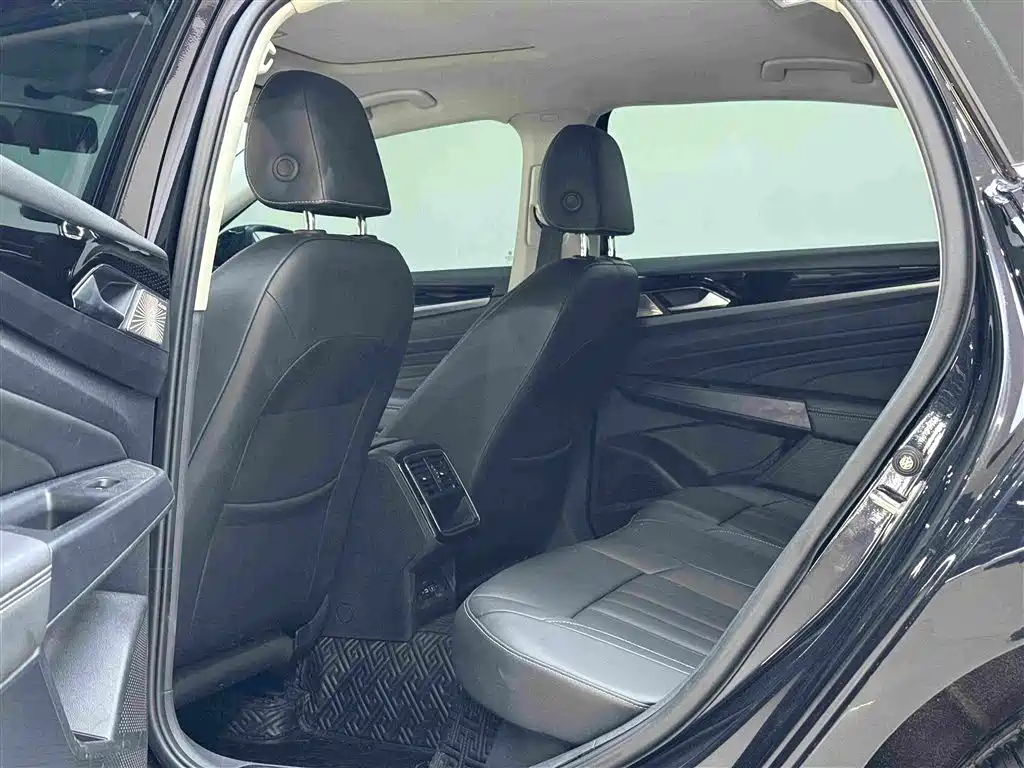 Passat 280 TSI Business