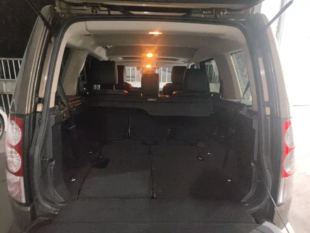 Discovery 5.0 V8 HSE
