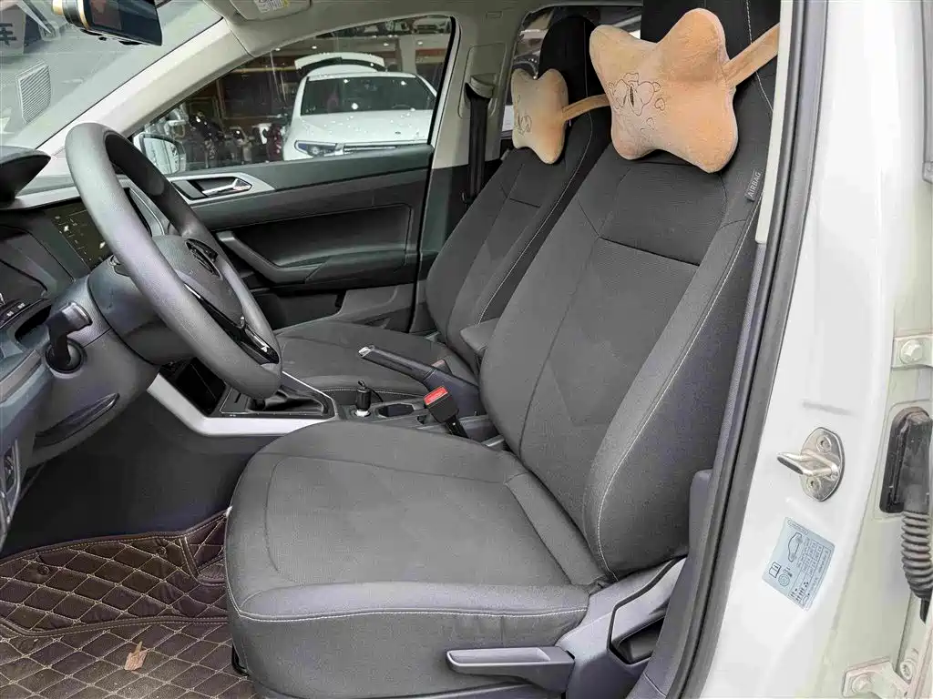 Polo Plus 1.5 L Auto Panoramic Pleasure