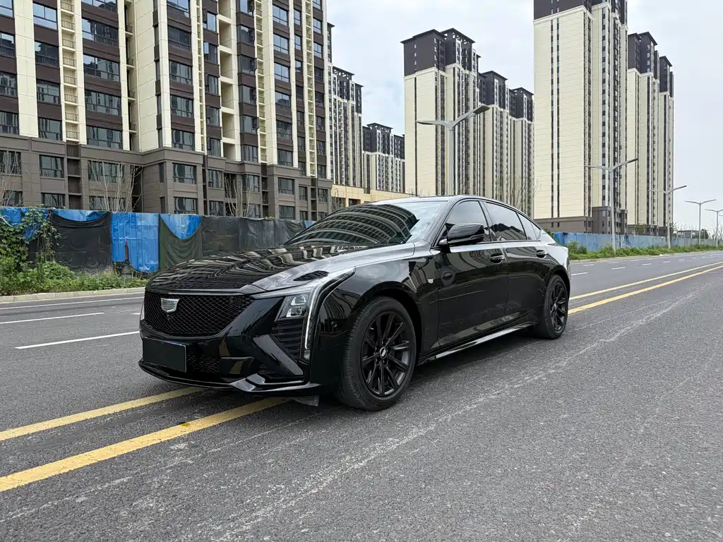 Cadillac CT5 28 T Track Performance