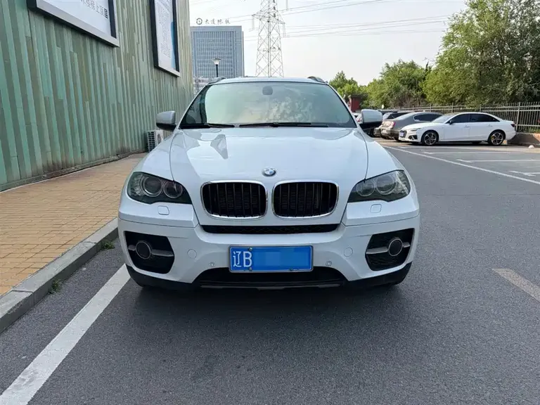 BMW X6 xDrive35 i
