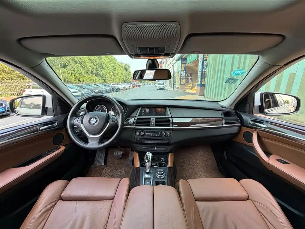 BMW X6 xDrive35 i