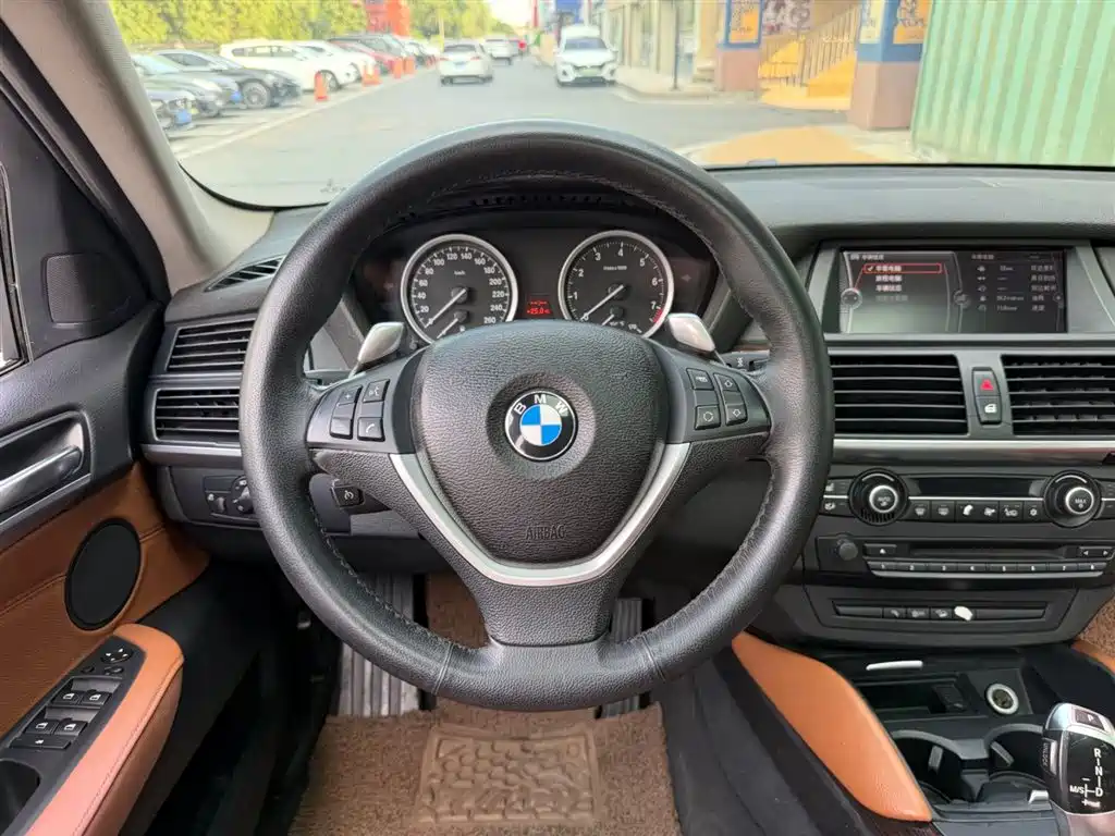 BMW X6 xDrive35 i