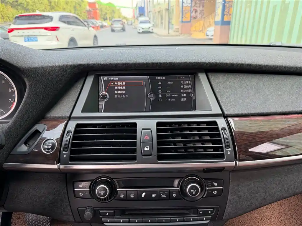 BMW X6 xDrive35 i