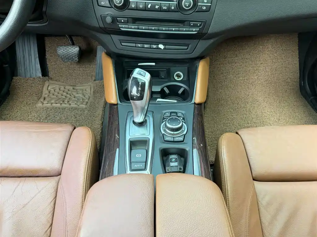 BMW X6 xDrive35 i