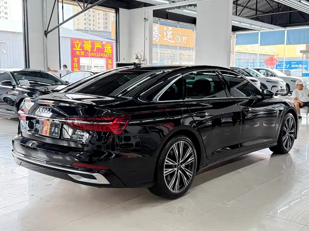 Audi A6 L 45 TFSI quattro Select Dynamic