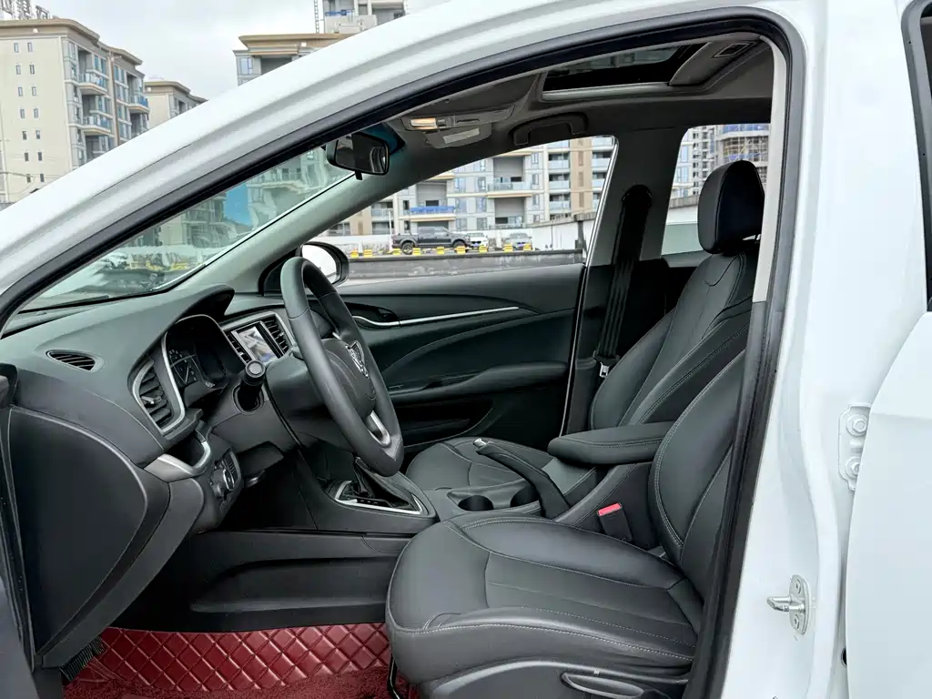 Excelle GT Facelift Exemplary 1.5 L Auto Elite