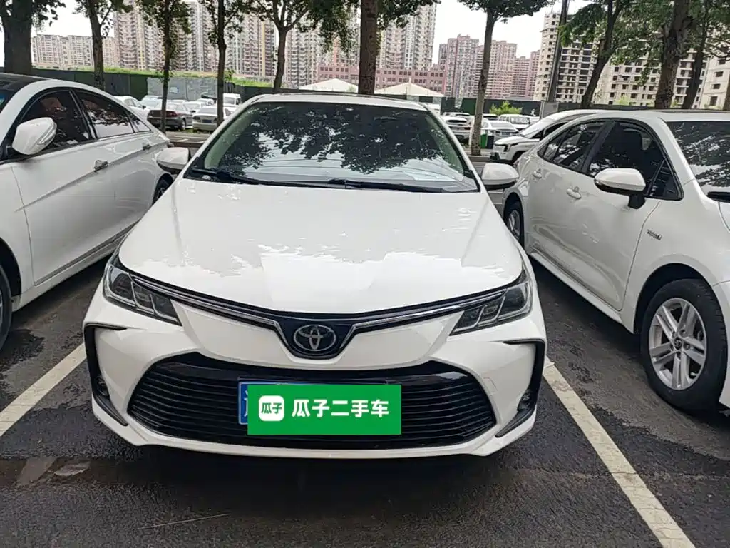 Corolla 1.2 T S-CVT GL-i Luxury