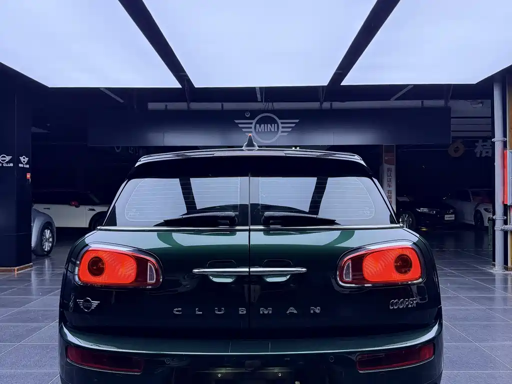 MINI CLUBMAN MINI CLUBMAN 2018款 1.5 T COOPER 经典派