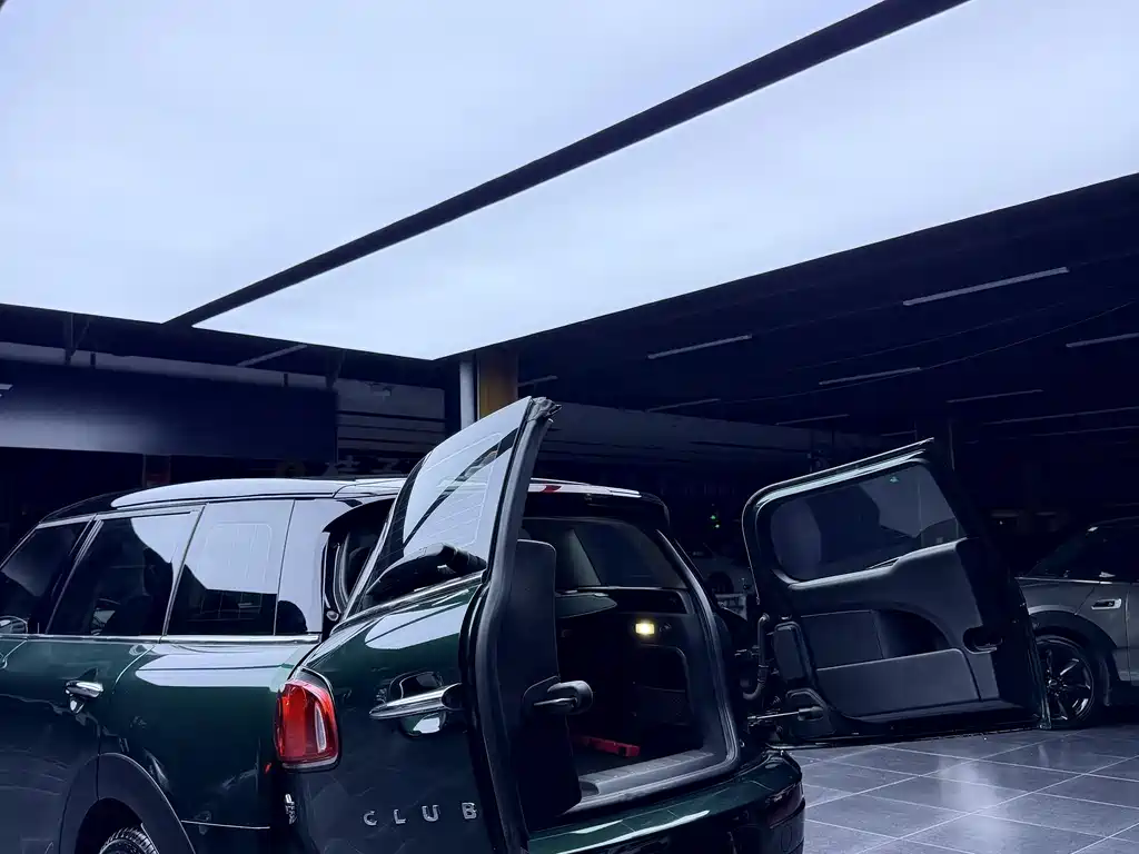 MINI CLUBMAN MINI CLUBMAN 2018款 1.5 T COOPER 经典派