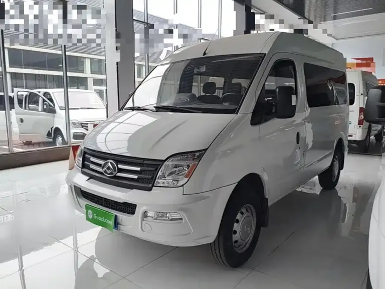 Maxus Xintu V80 2.0 T Manual Classic Aoyuntong SWB Mid Roof 5 6-seat