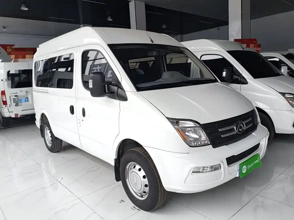 Xintu V80 2.0 T Manual Classic Aoyuntong SWB Mid Roof 5 6-seat