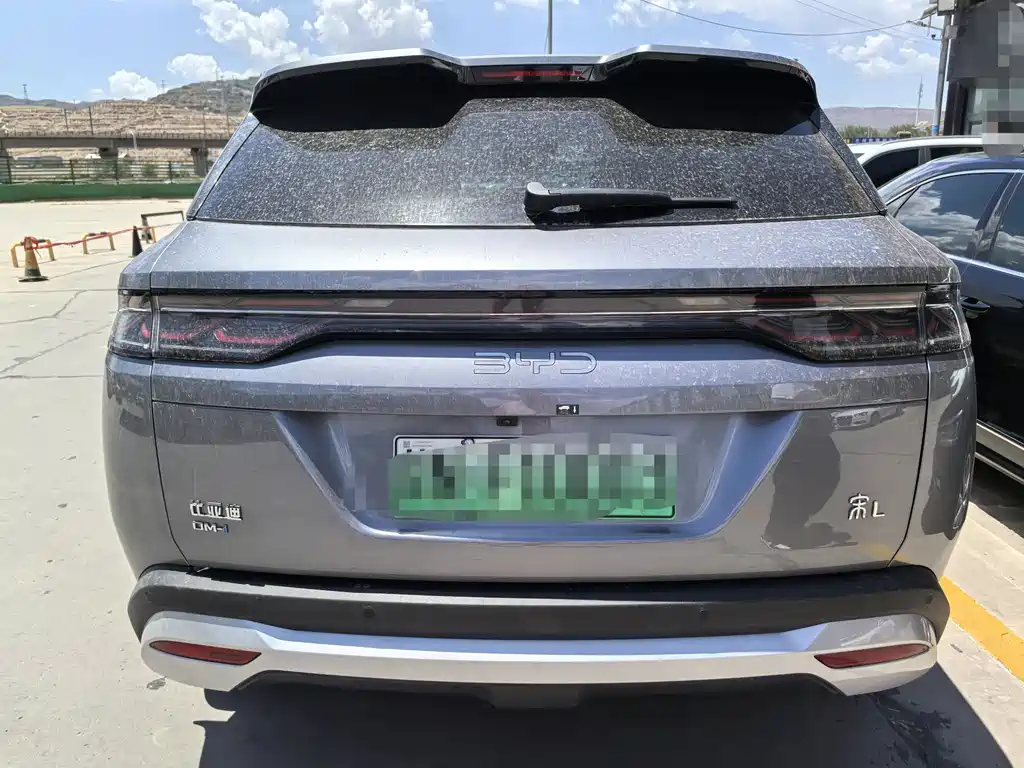 Song L DM-i 112 km Transcend