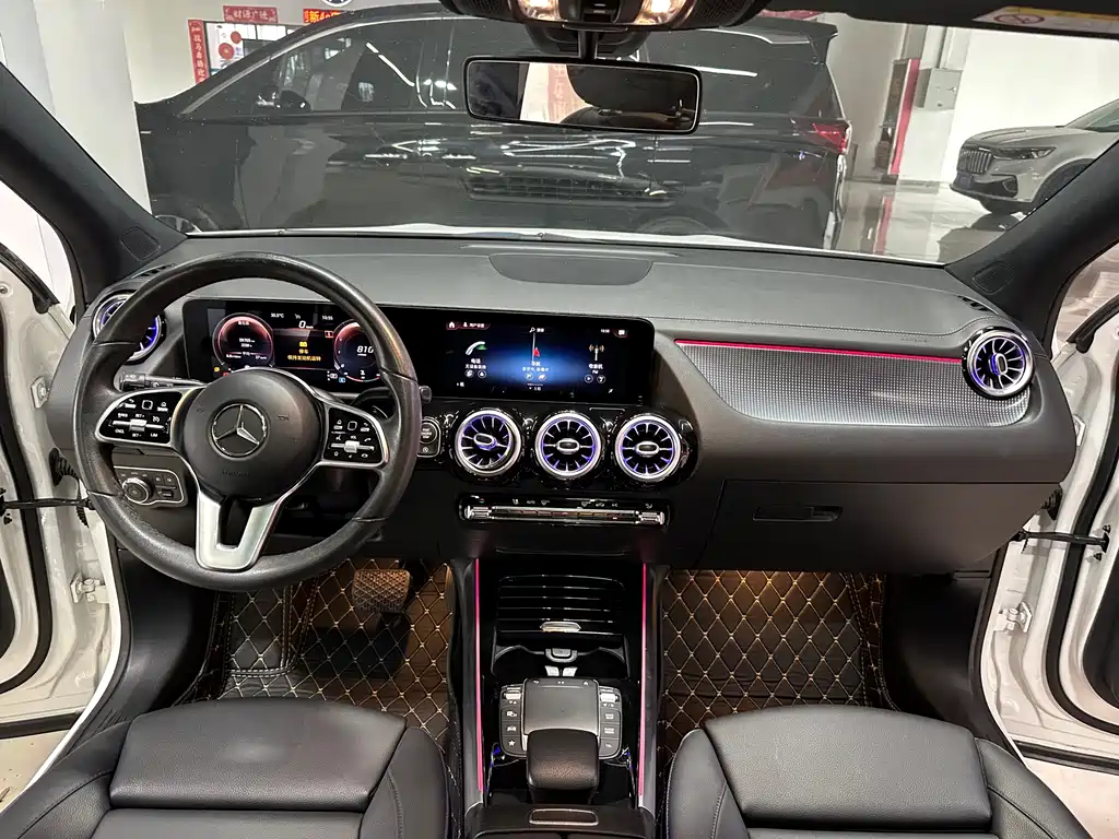 Mercedes-Benz GLA GLA 200