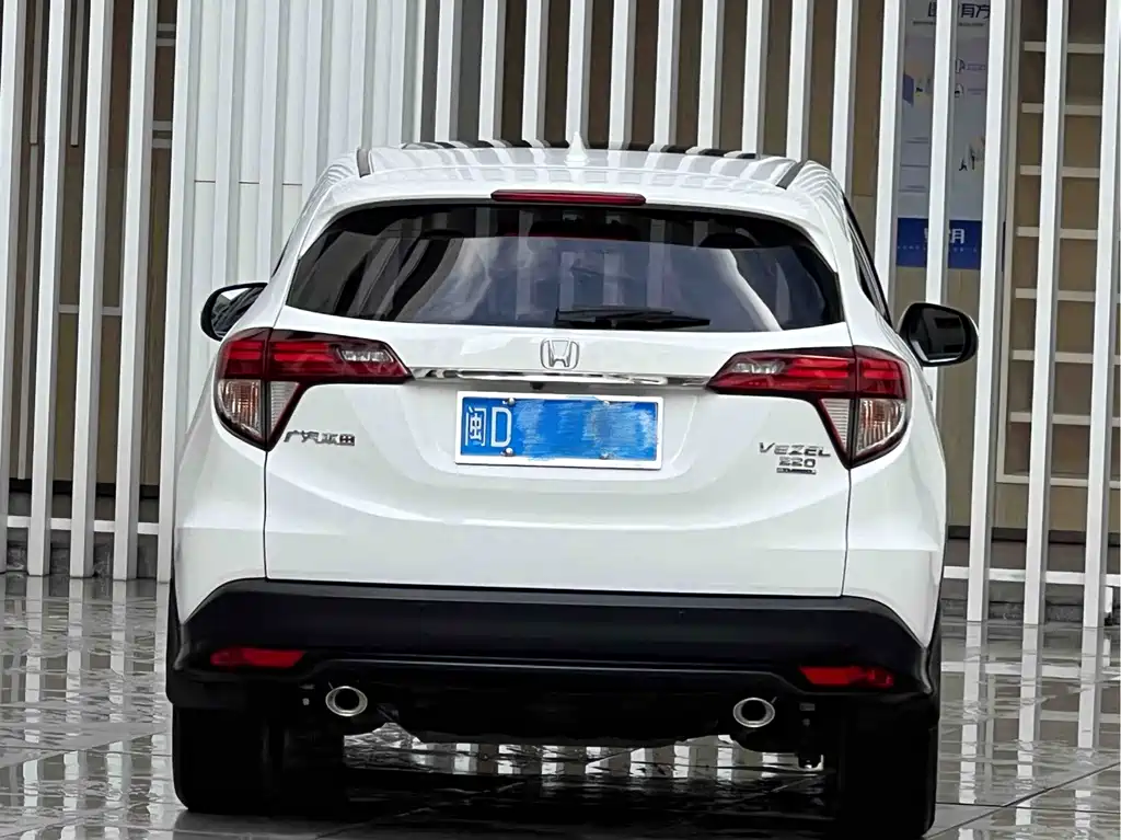 Vezel 220 TURBO CVT Luxury CN-V