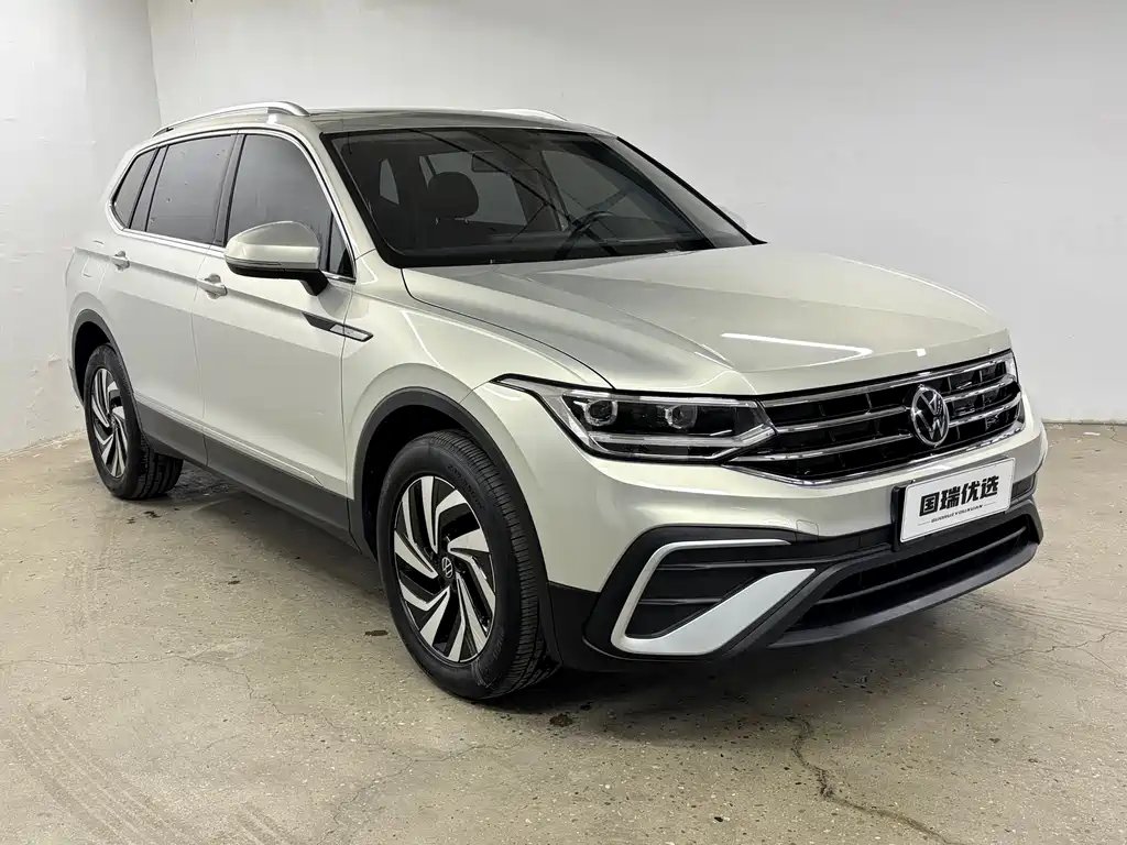 Tiguan L 280 TSI Auto 2 WD Trend Creative Limited