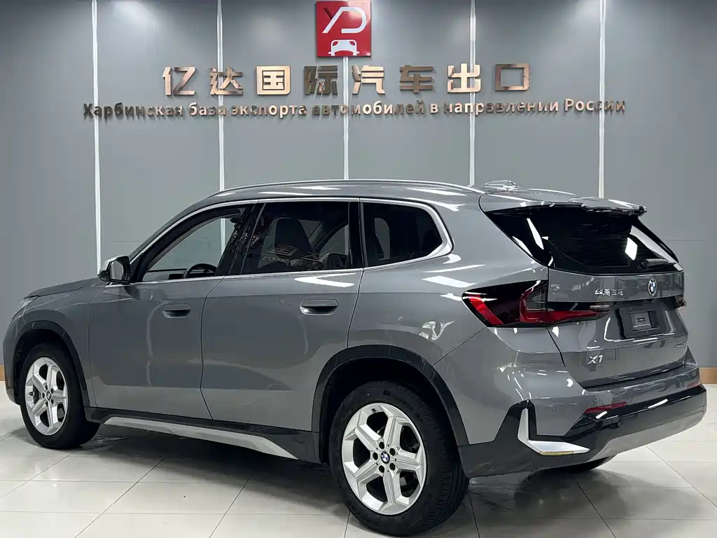 BMW X1 sDrive20 Li X Design Package