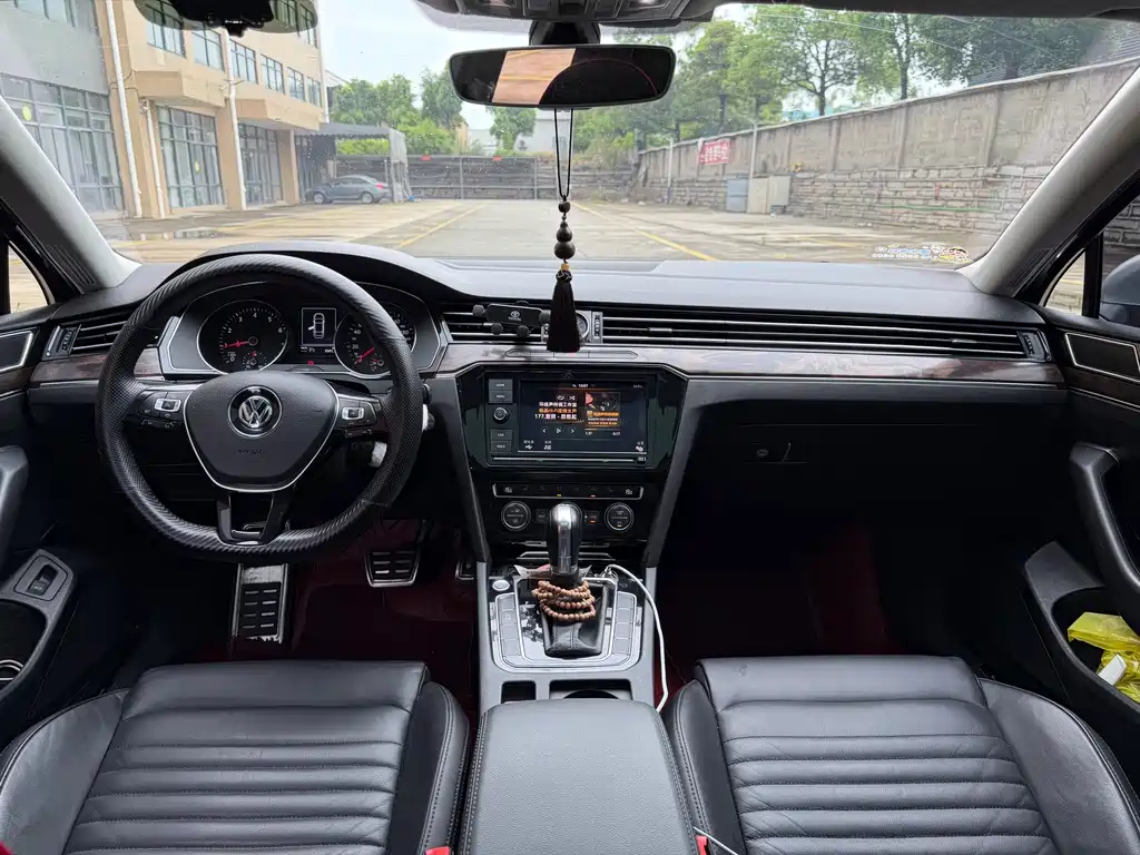 Magotan 330 TSI DSG Luxury CN-VI