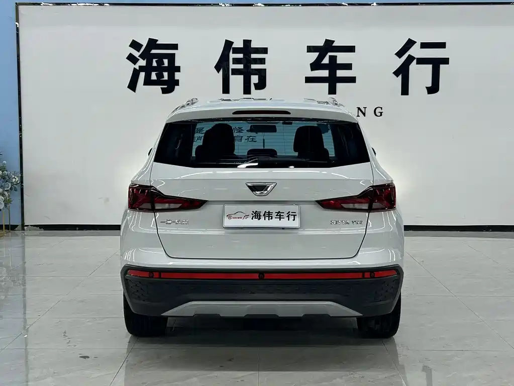 Jetta VS5 280 TSI Auto Progressive