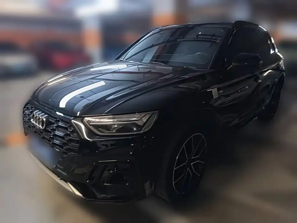 Audi Q5 L 45 TFSI Luxury Dynamic