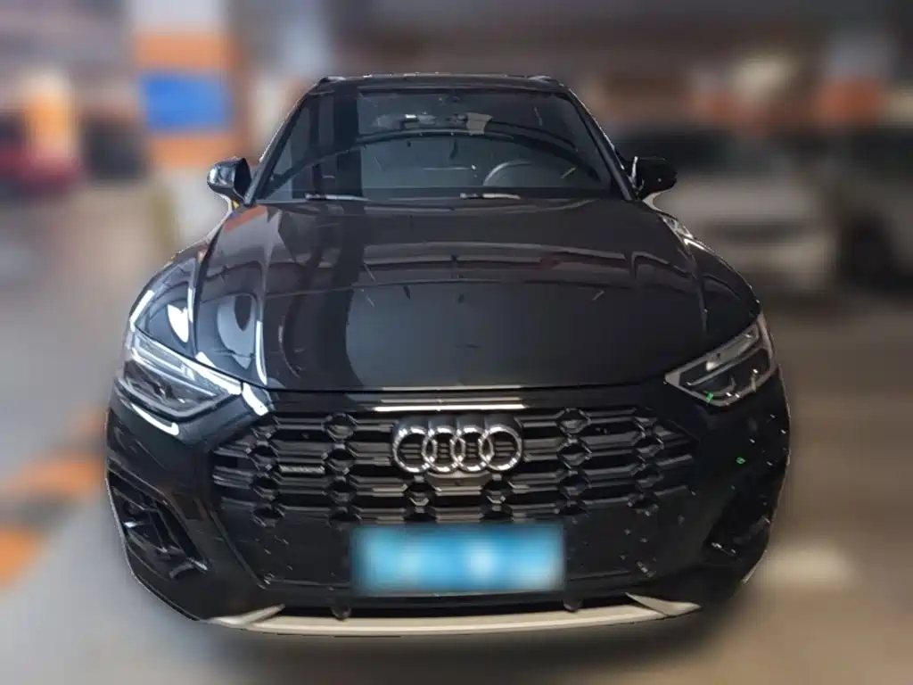 Audi Q5 L 45 TFSI Luxury Dynamic