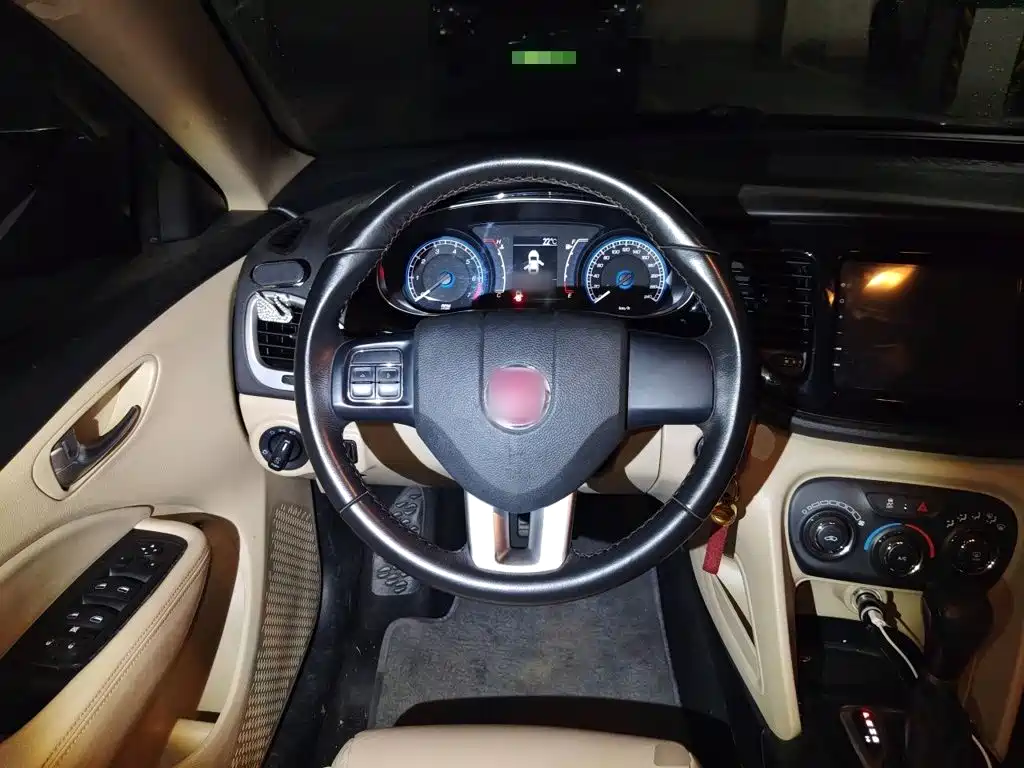 Viaggio 1.4 T Auto Smooth Enjoyment