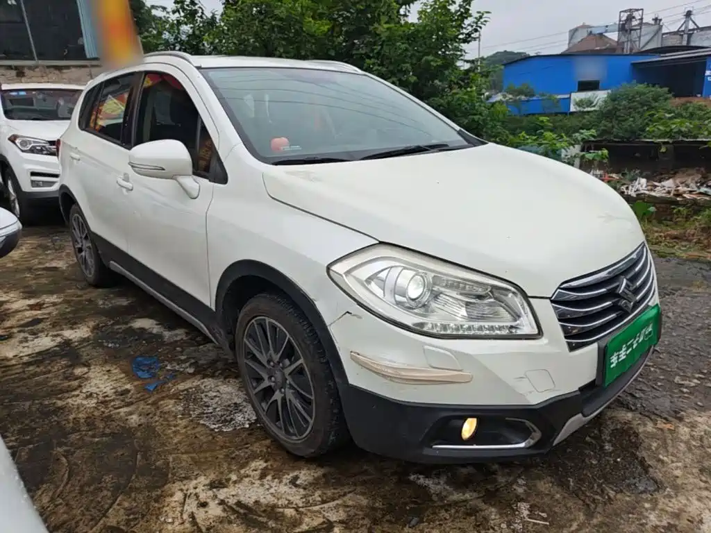 S-Cross 锋驭 2015款 1.6 L CVT四驱精英型