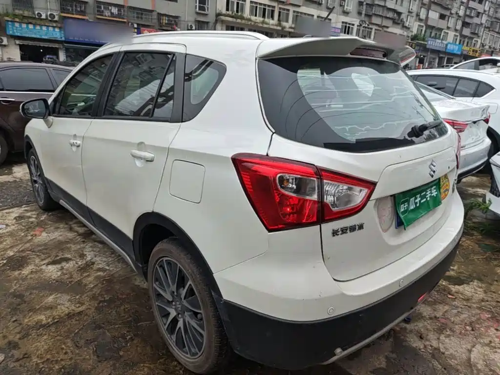 S-Cross 锋驭 2015款 1.6 L CVT四驱精英型