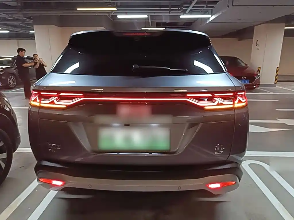 Song L DM-i Smart Drive 112 km Leading
